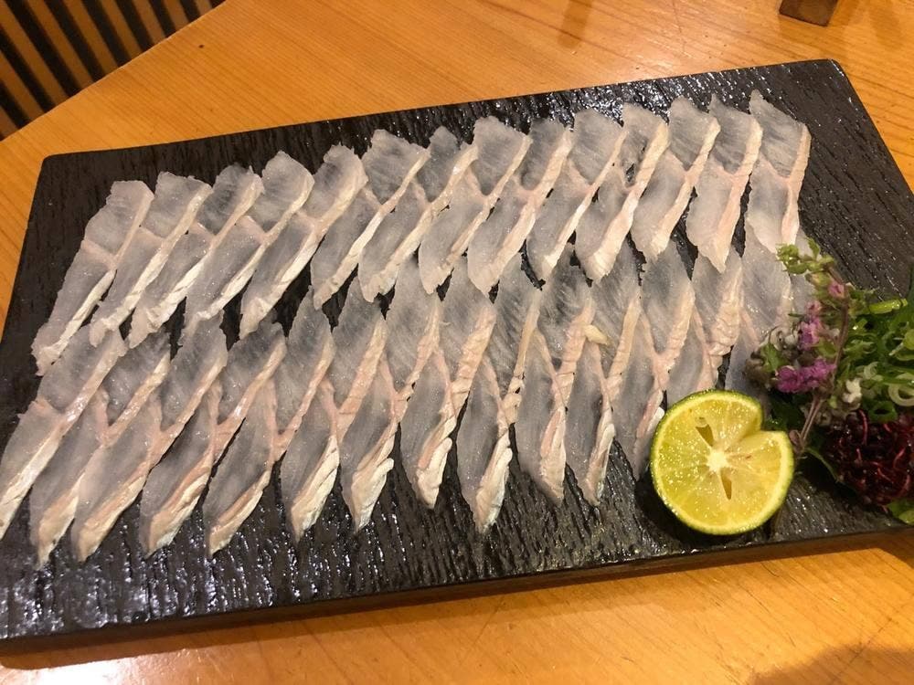 いざかや しん