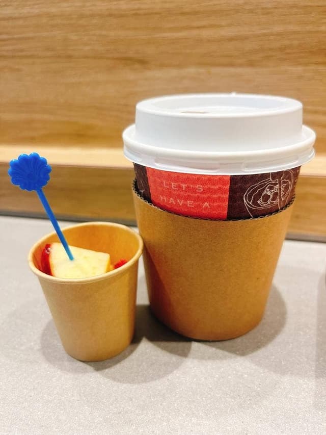 やおりんカフェ 新宿店 - サブ画像2
