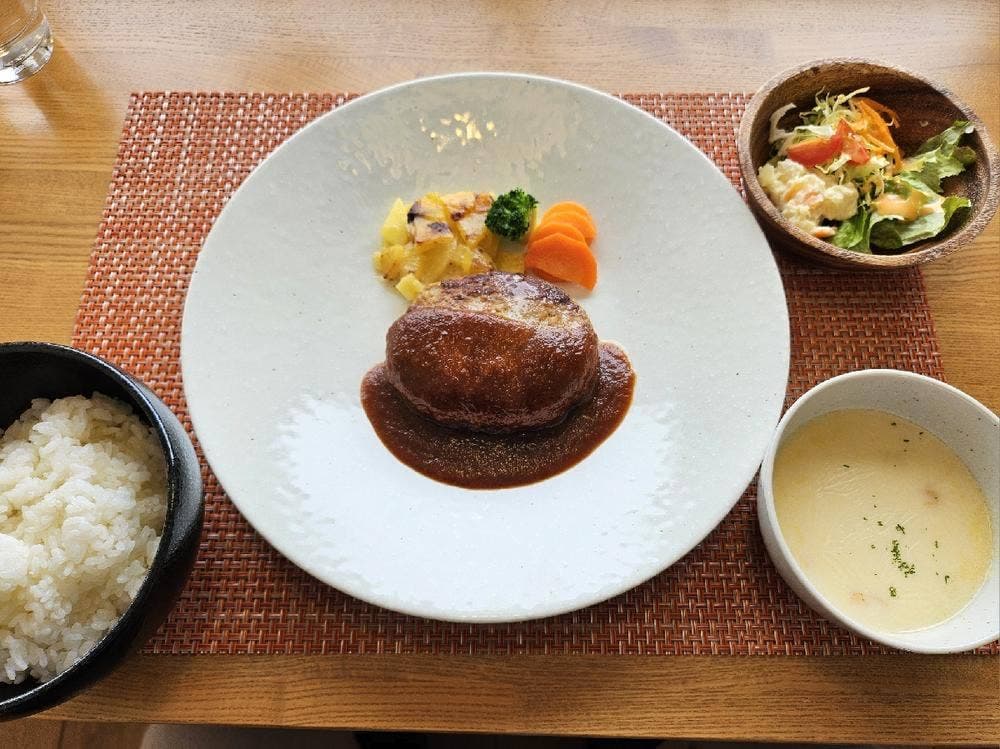 Cafeteria ラソ