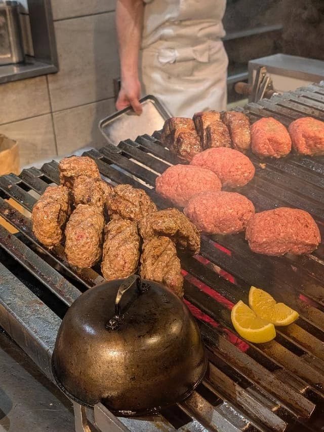 ハングリータイガー 横浜ハンマーヘッド店 - サブ画像1