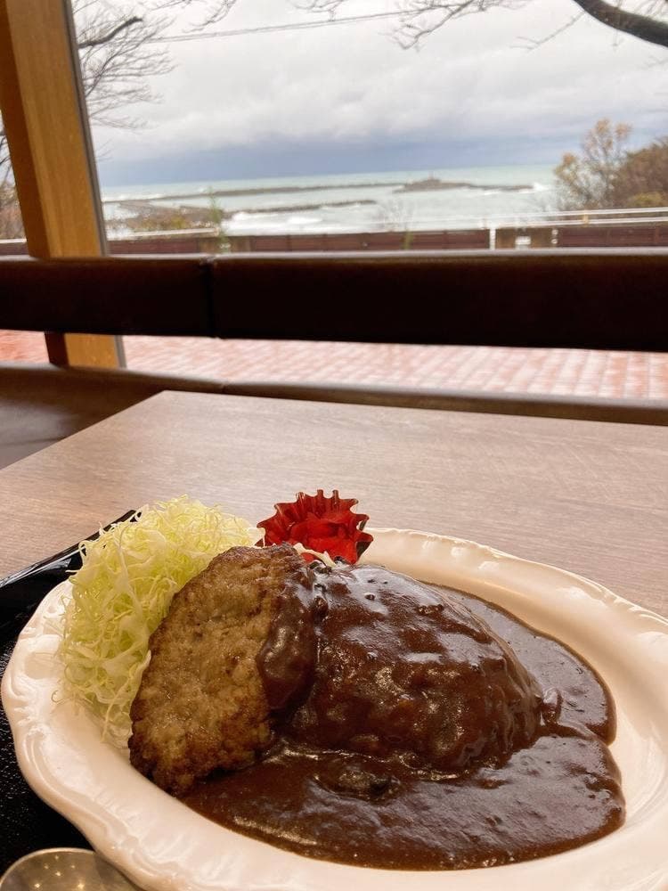 尼御前サービスエリア 下り線 フードコート