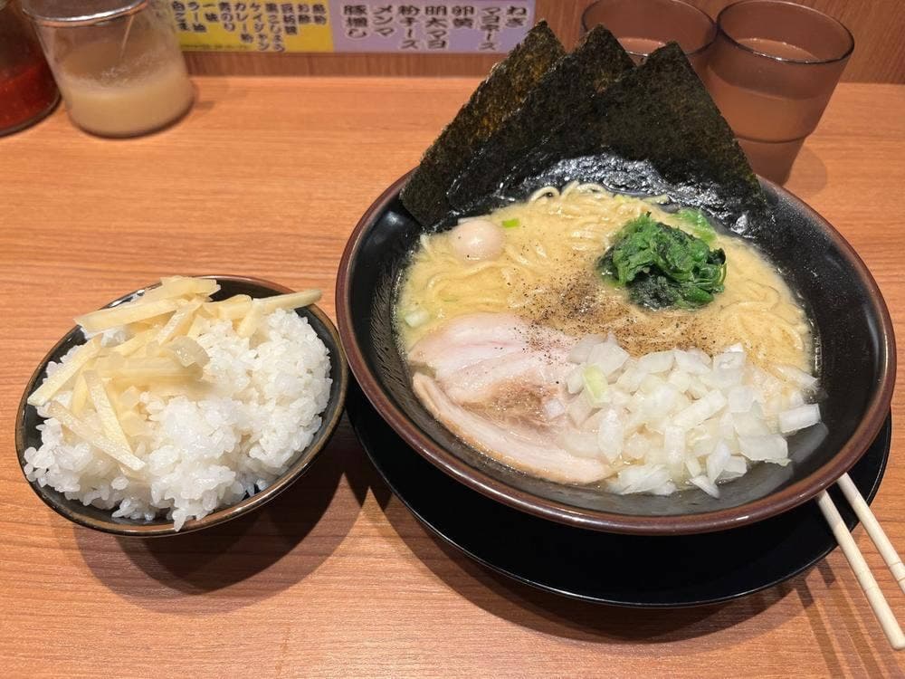 横浜家系ラーメン 誉家