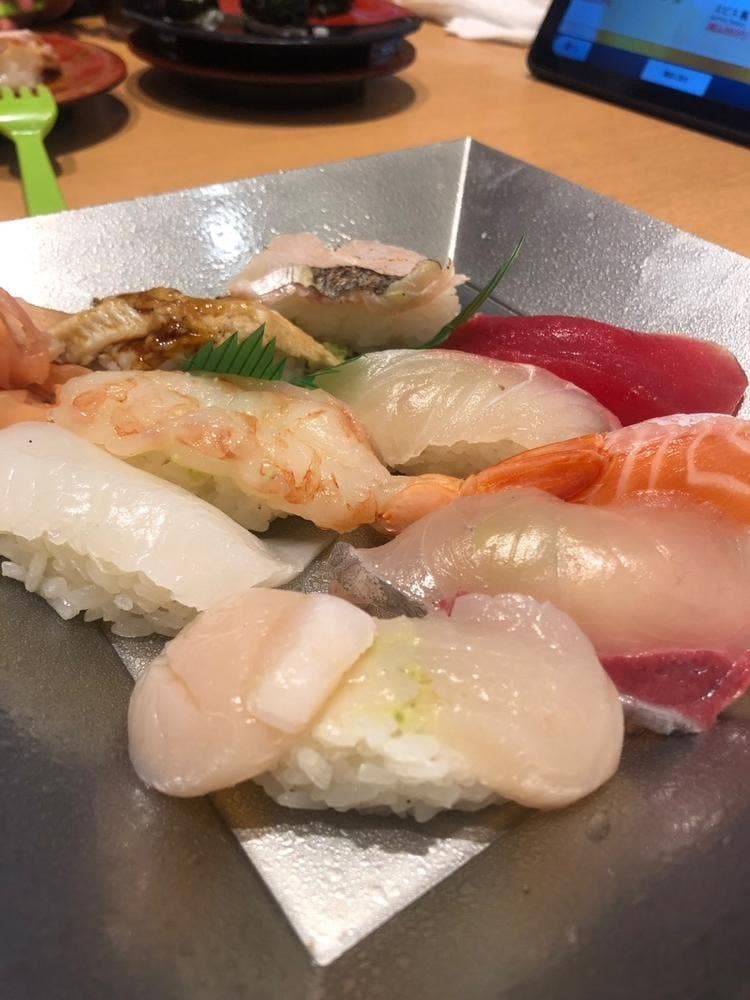 京・朱雀 すし市場