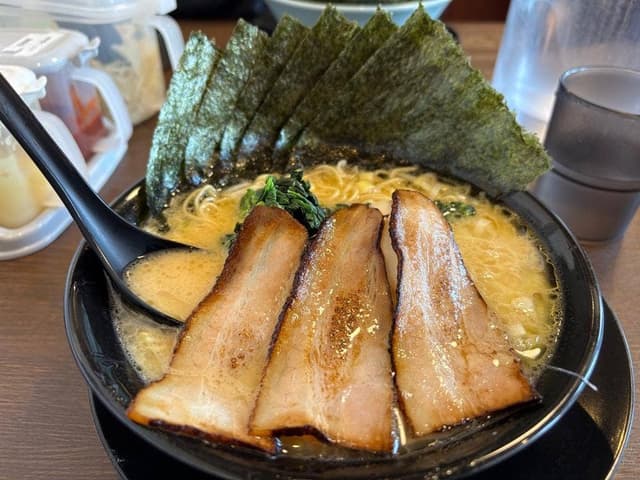 横浜家系ラーメン 龍馬家 - サブ画像3