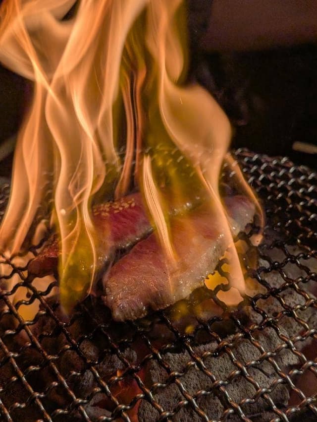 炭火焼肉 矢つぐ 小岩店 - サブ画像2