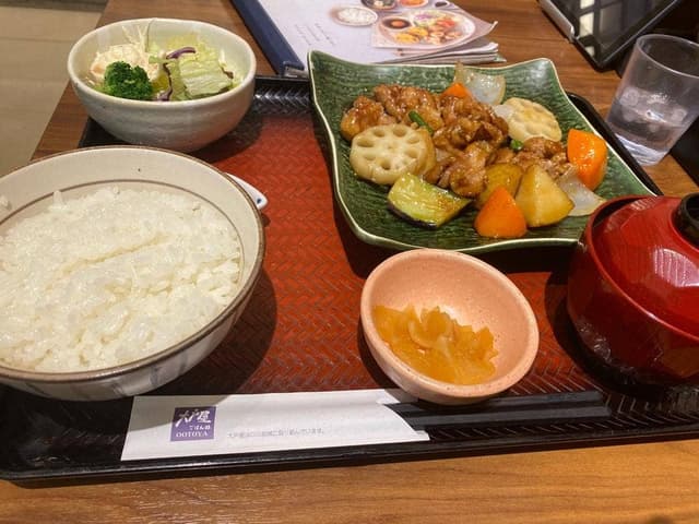 大戸屋ごはん処 カリーノ江坂店 - サブ画像3