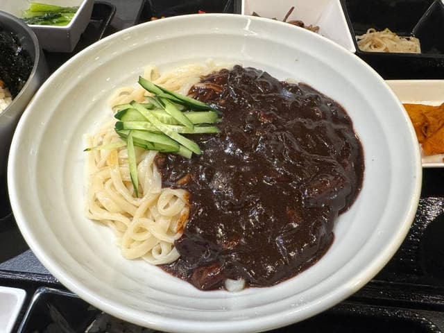 KOREAN DINING 長寿韓酒房 ダイバーシティ東京プラザ店 - サブ画像3