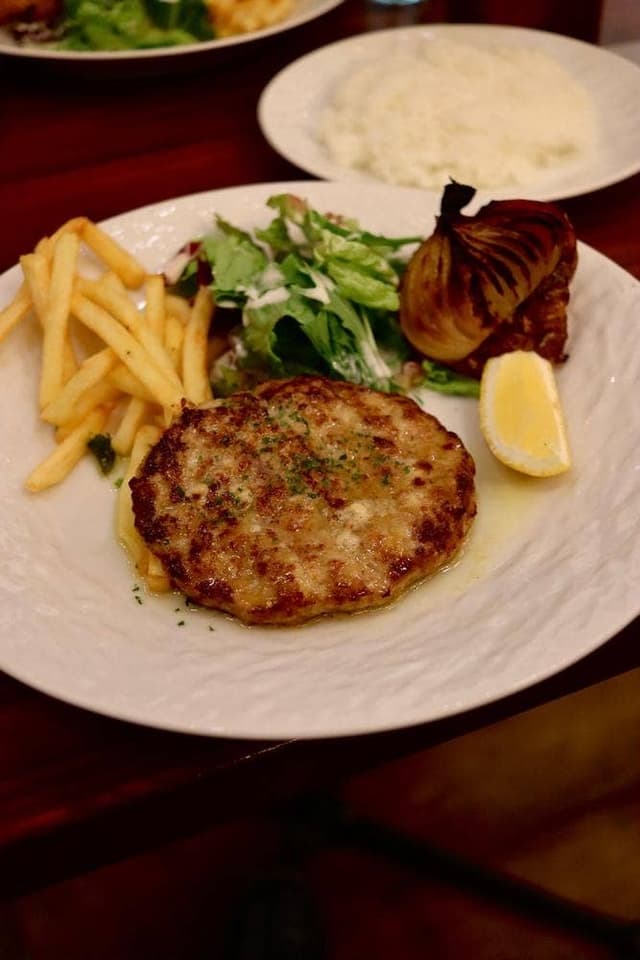 ワイン食堂 旅する子ブタ 渋谷ヒカリエ店 - サブ画像3