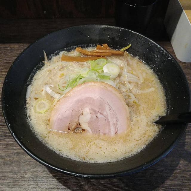 札幌ラーメン 左馬 - サブ画像3
