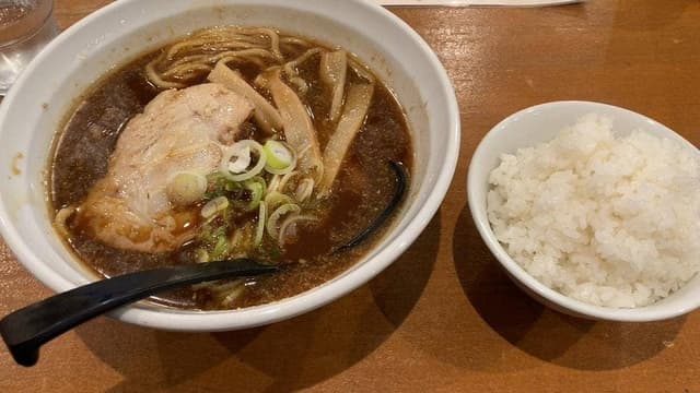 らーめん全日本 野々市あわだ店 - サブ画像1