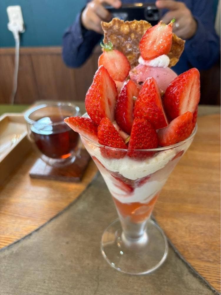 いちごや cafe TANNAL 糸島本店