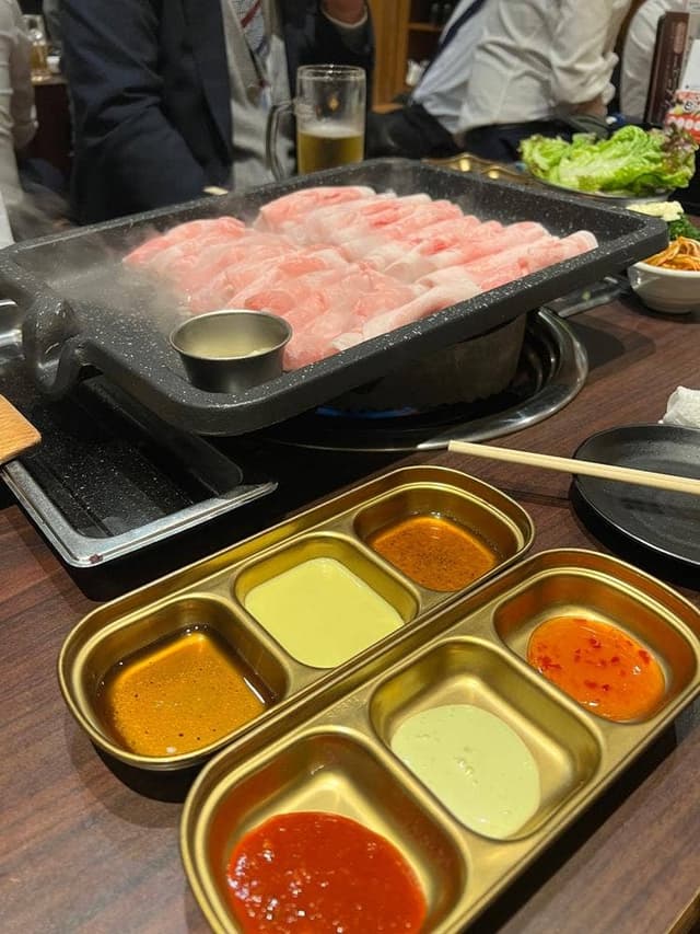 とん豚テジ 新宿店 - サブ画像3