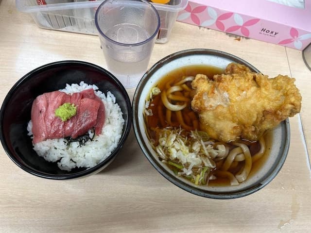 立ち食いそば・うどん 雑賀屋 - サブ画像1