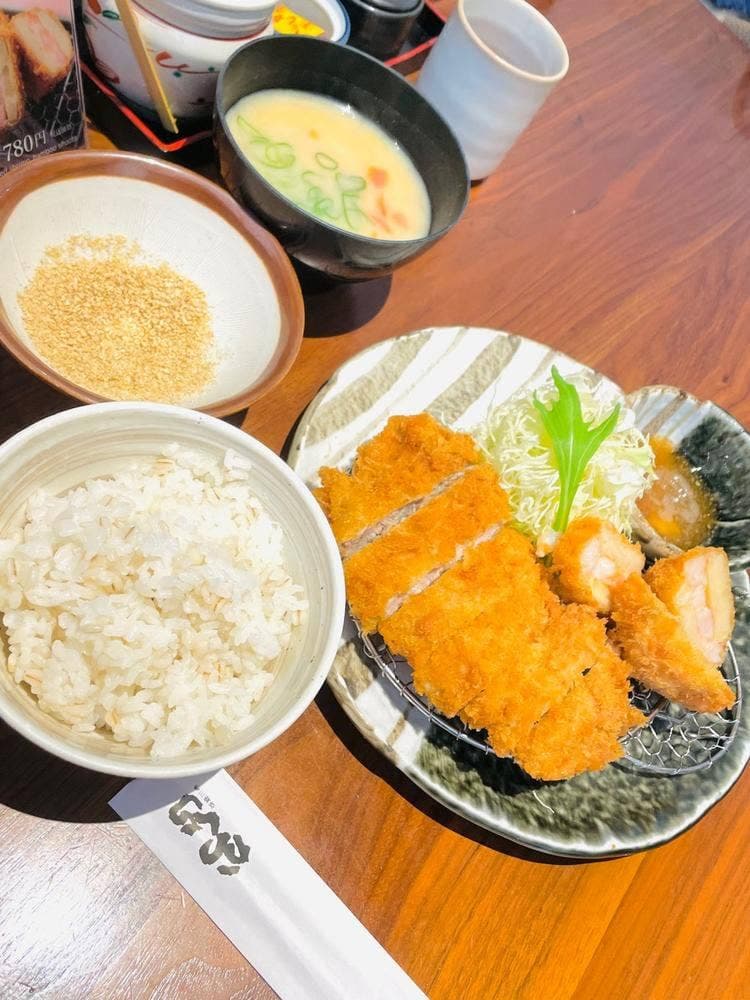 名代とんかつ かつくら ミント神戸店