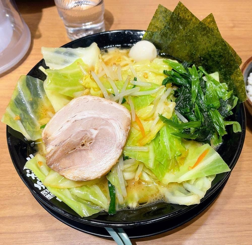 横浜家系ラーメン 綱島商店