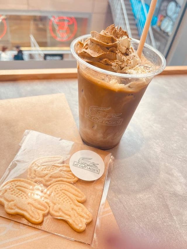 Le Café Lacoste - サブ画像2