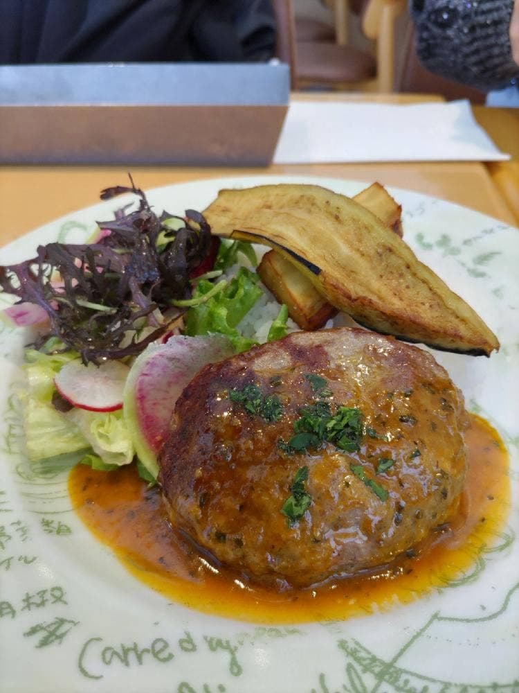 キハチカフェ 福岡三越店