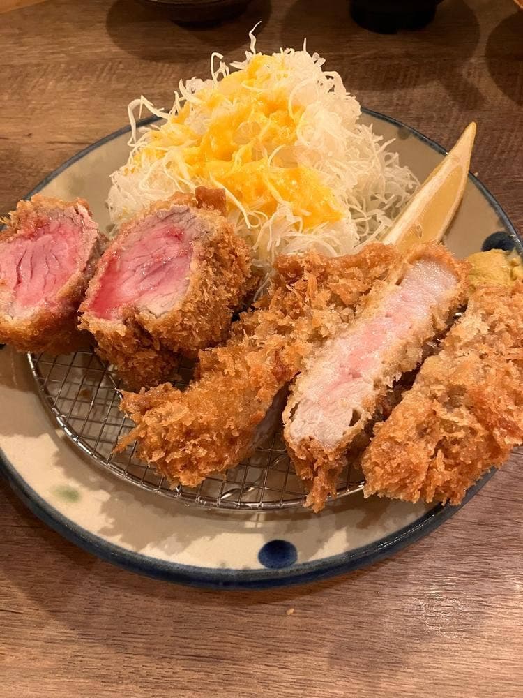沖縄とんかつ食堂しまぶた屋 久茂地店