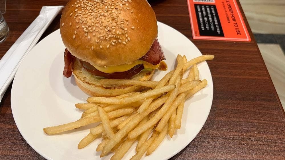 3000日かけて完成した極上ハンバーガー 本町靱公園店