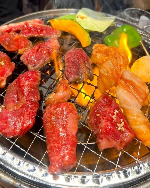 大衆焼肉ホルモン よっとこ 梅田店 - サブ画像2