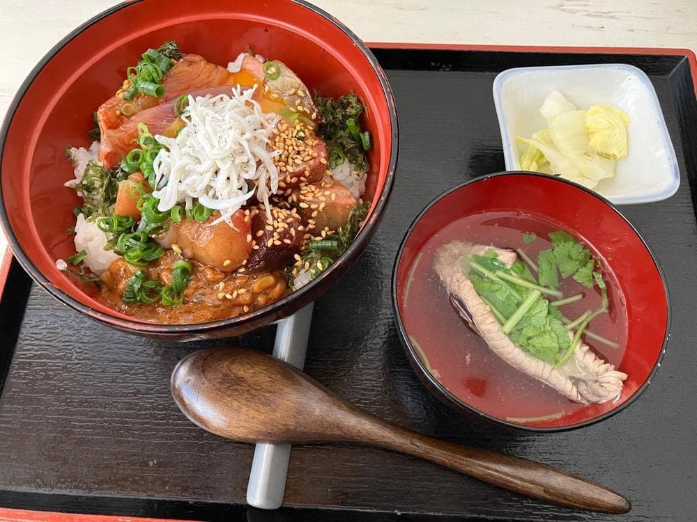 食処うまいや東洋