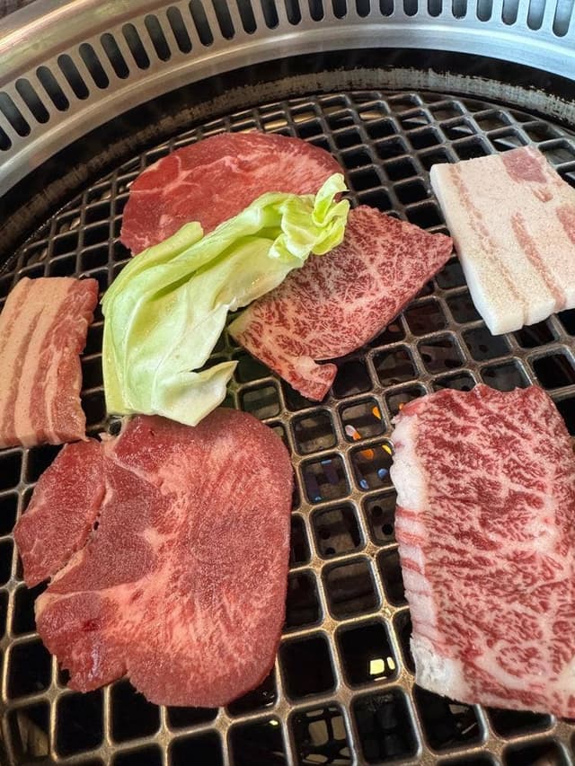 焼肉チング - サブ画像1