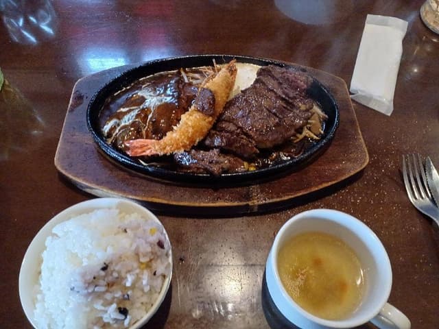 ZUNBURG 福崎店 - サブ画像2