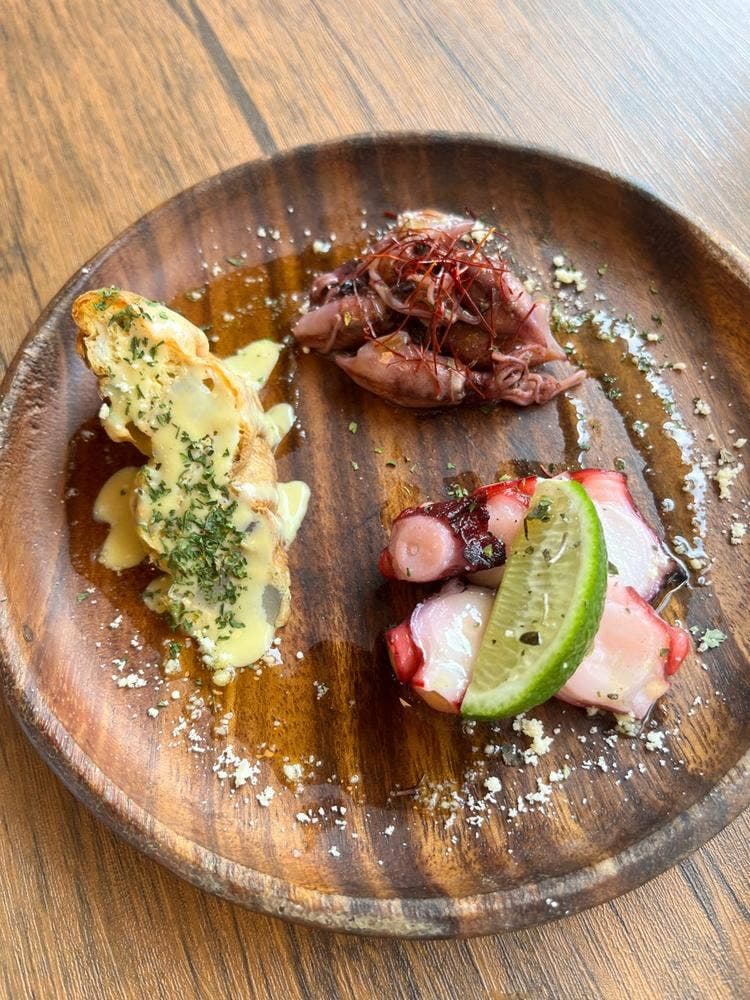Bistro&Spanish TAKA