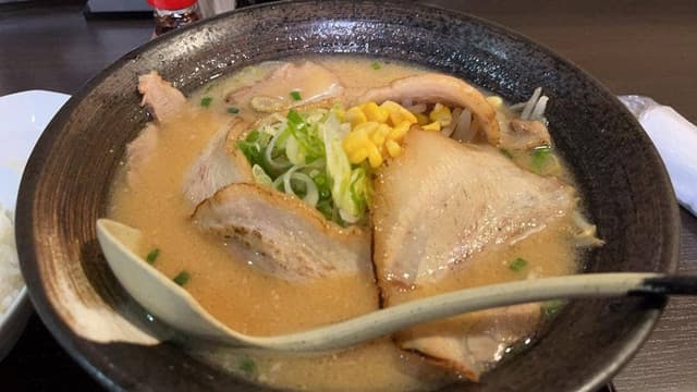 魚沼ラーメン 雁舎 - サブ画像1