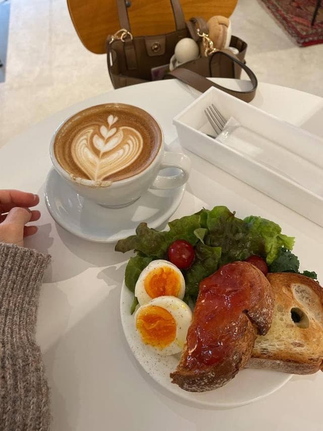 HALO Coffee and Moments. - サブ画像1