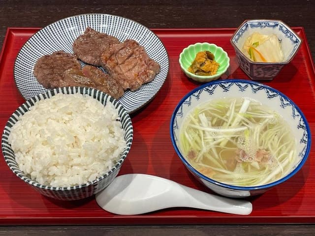 炭焼牛たん東山 イオンモール白山店 - サブ画像2