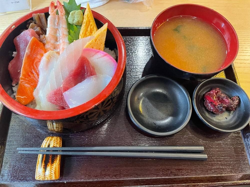 寿司酒場 すし屋の秀よし