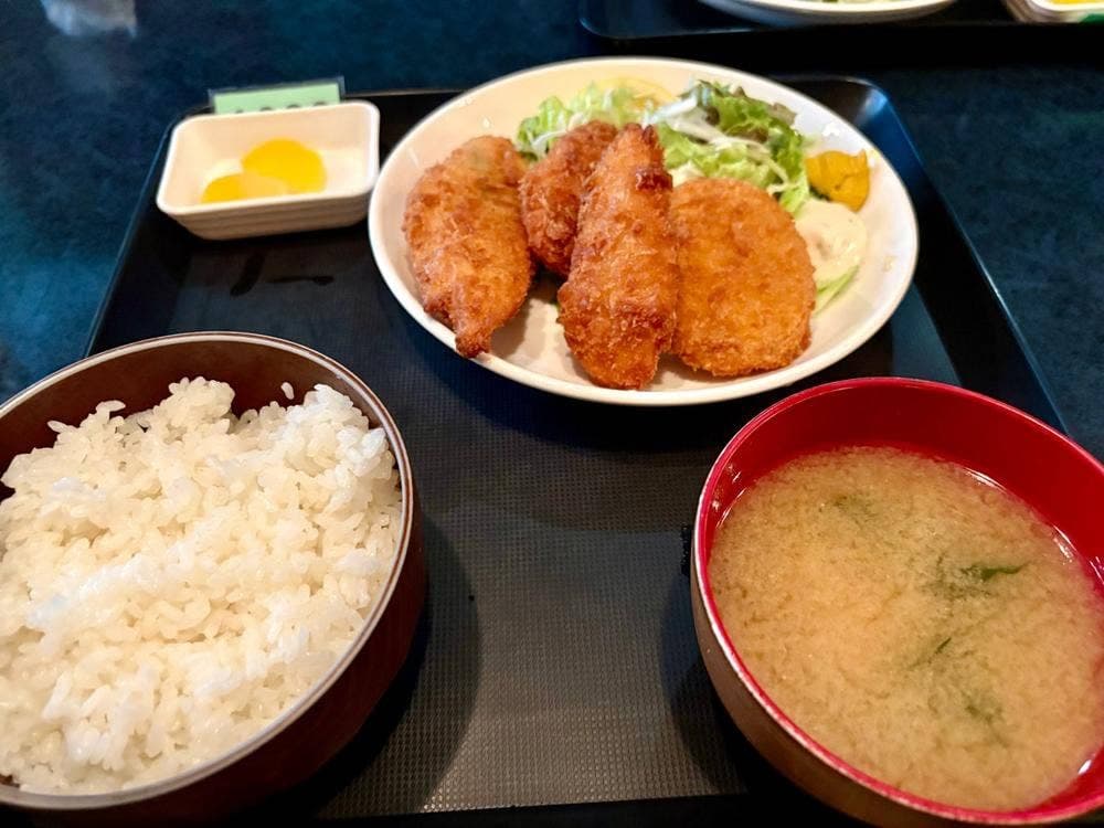 あじわいまどる