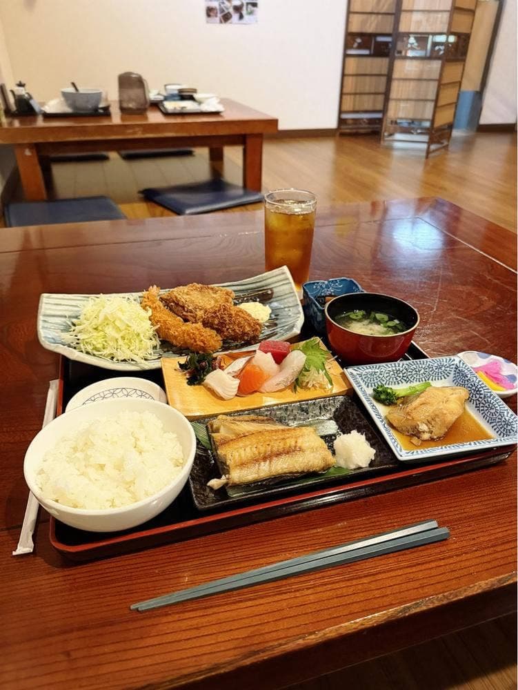 魚や英 セカンドはうす