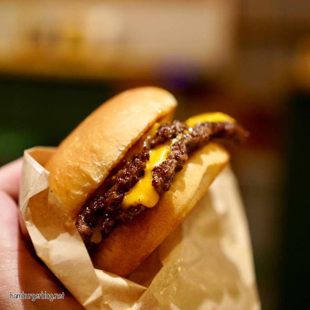 CENTRAL BURGER SHOP - サブ画像1