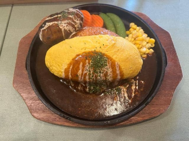 洋食 レヨン - サブ画像1