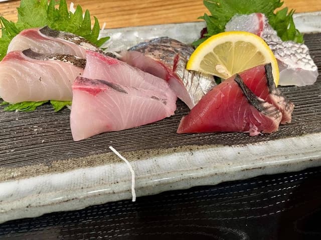 しらすくじら博多漁家磯貝 - サブ画像2