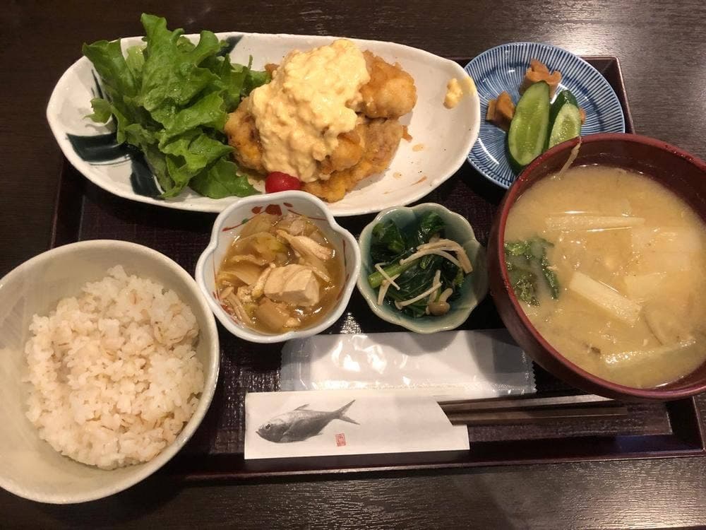 でんでんでん