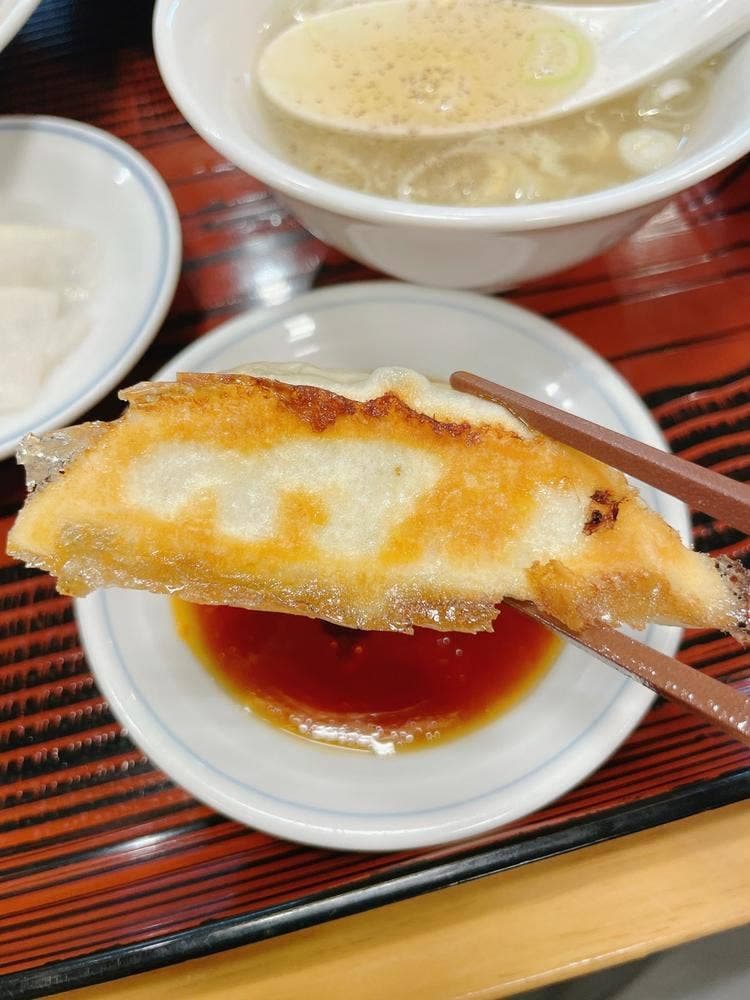 ぎょうざの満洲 宮原駅前店