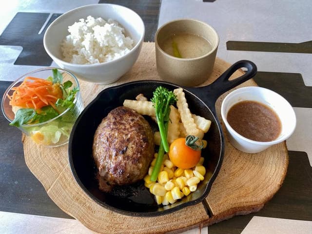 泊まれる公園 INN THE PARK 沼津 Dining - サブ画像2