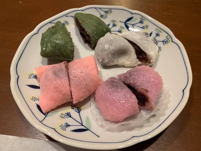 伊勢屋 - サブ画像1