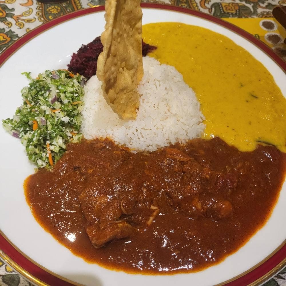 スリランカカレー専門店 タンバパンニ