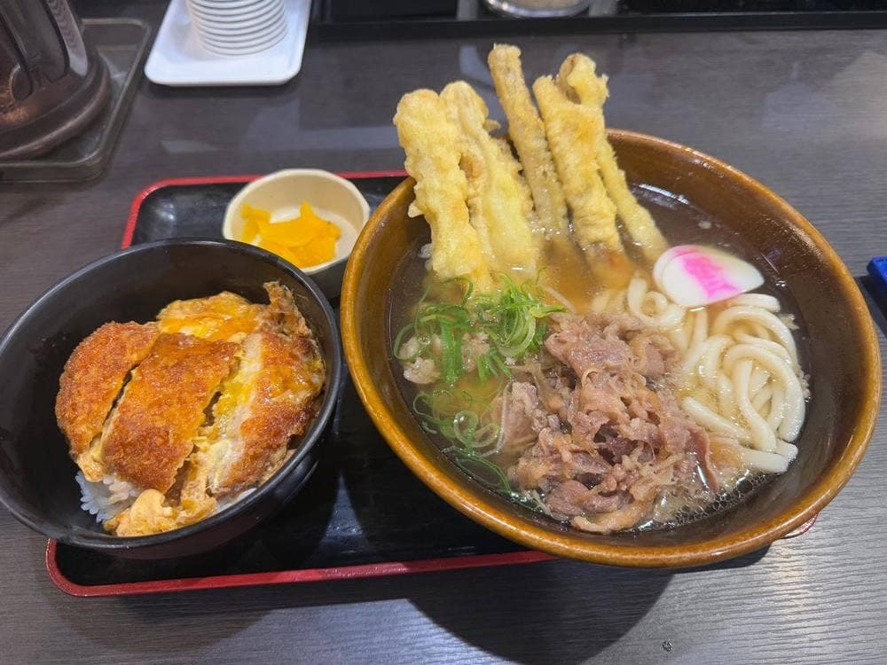 資さんうどん 佐賀兵庫店