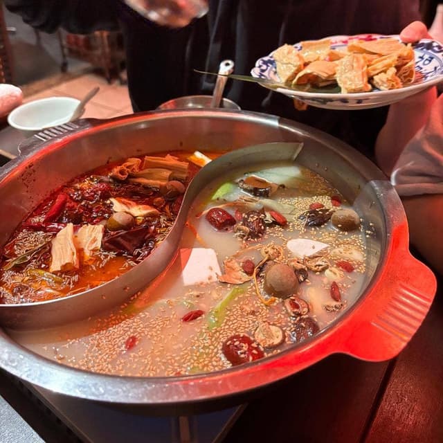 老麻火鍋房 薬膳火鍋専門店 - サブ画像3