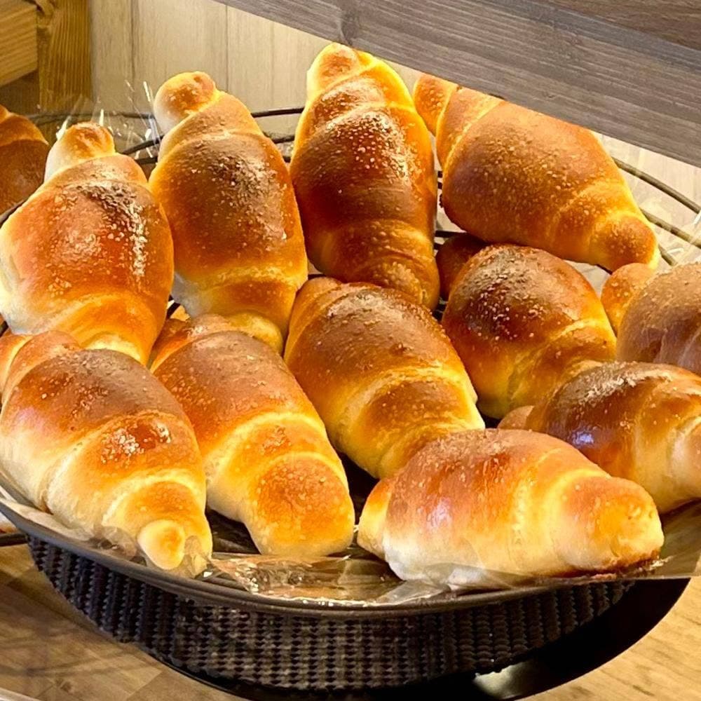 ＆torch Bakery