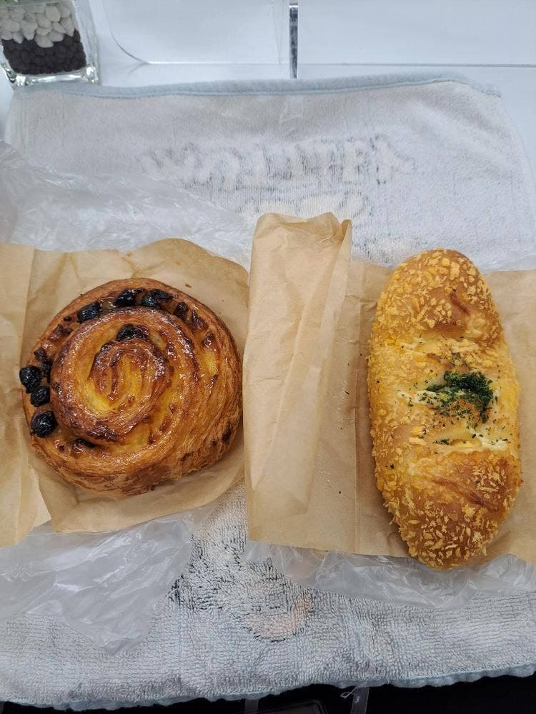 VIE DE FRANCE 綾瀬店