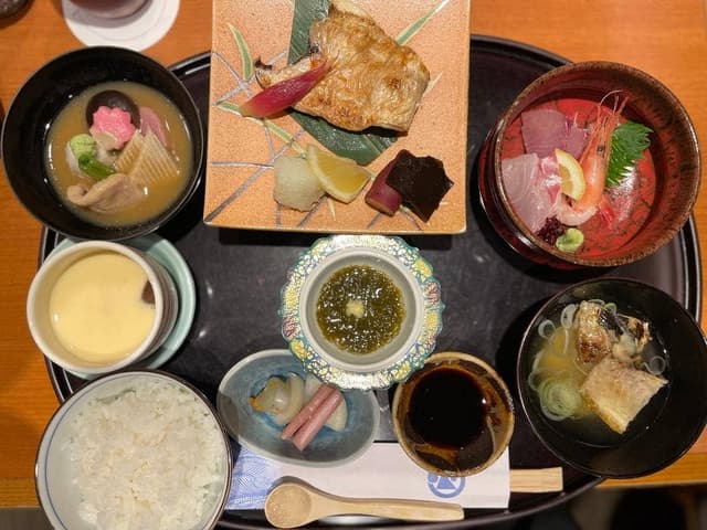 加賀屋 金沢店 - サブ画像1