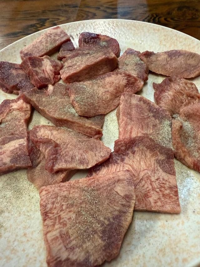 焼肉ホルモン とらじ - サブ画像1