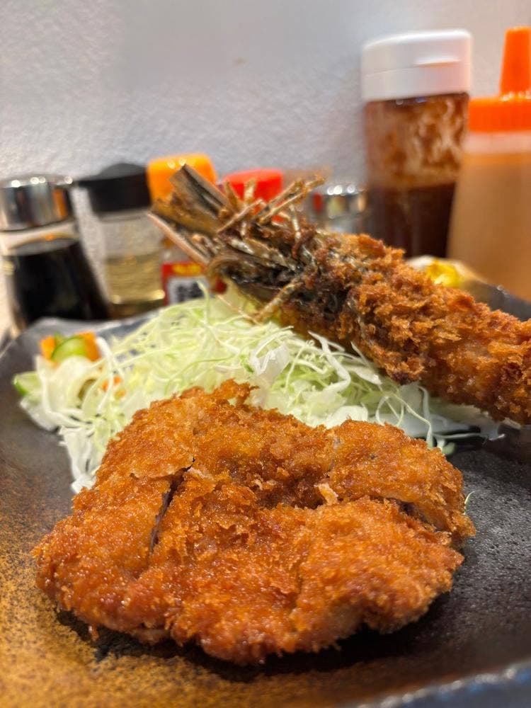 もつ焼き一八 立川店