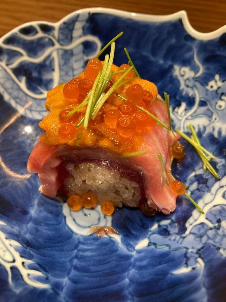 鮨 Suntos